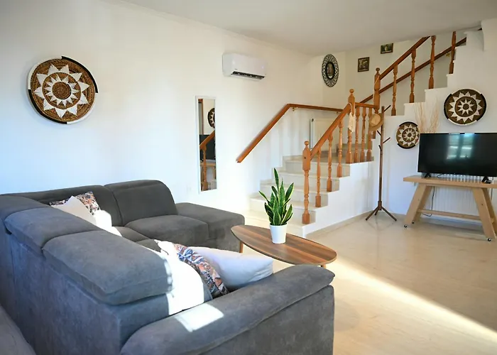 Villa Sea View Gem Steps To Zia Square Hot Tub