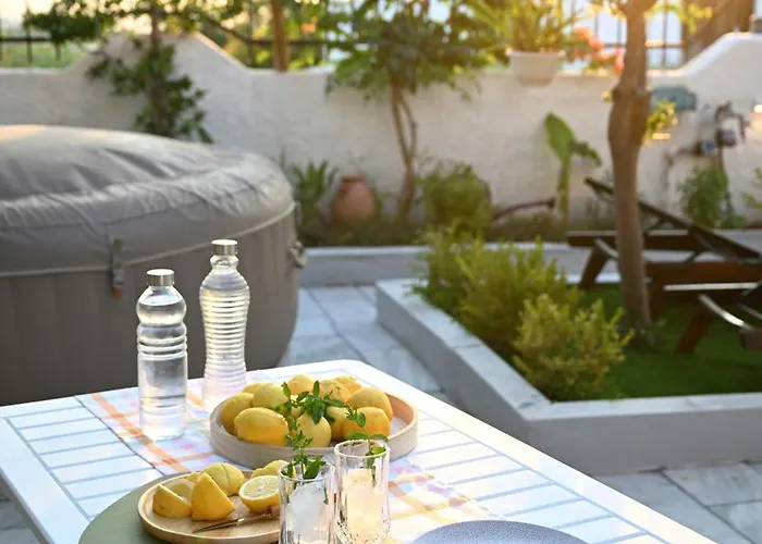 Sea View Gem Steps To Zia Square Hot Tub Villa *