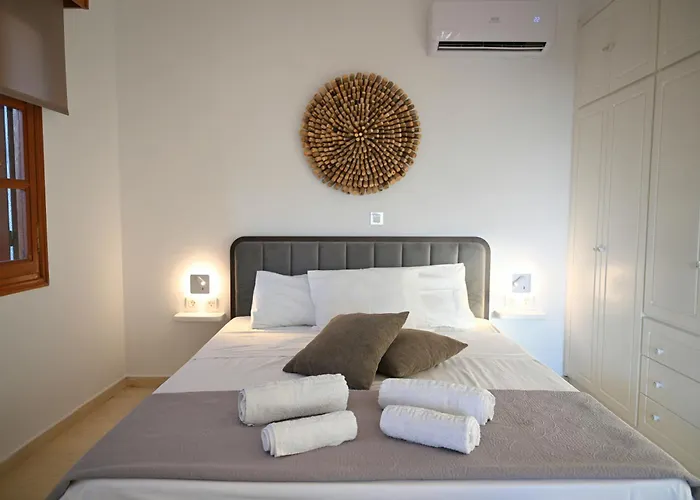 Sea View Gem Steps To Zia Square Hot Tub Villa *