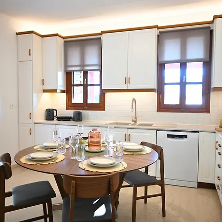 Sea View Gem Steps To Zia Square Hot Tub 别墅 *