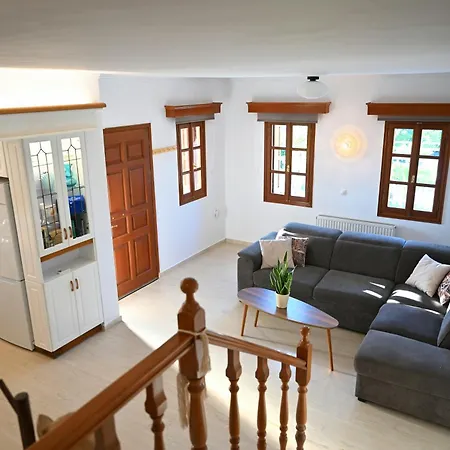 Sea View Gem Steps To Zia Square Hot Tub Lagoudi Zia