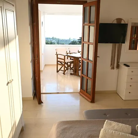 Sea View Gem Steps To Zia Square Hot Tub * Lagoudi Zia