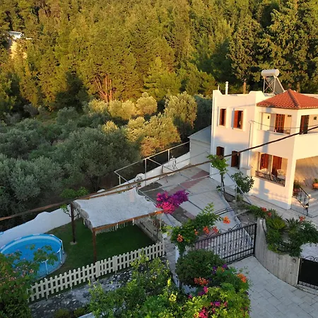 Sea View Gem Steps To Zia Square Hot Tub