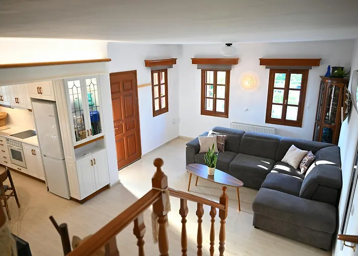 Sea View Gem Steps To Zia Square Hot Tub Lagoudi Zia