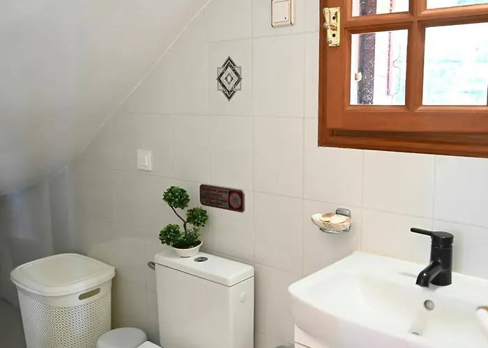 Sea View Gem Steps To Zia Square Hot Tub Lagoudi Zia