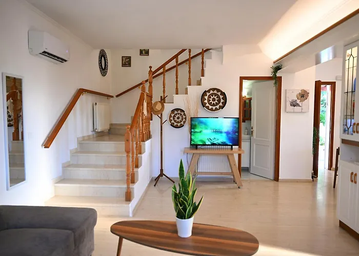 فيلة Sea View Gem Steps To Zia Square Hot Tub Lagoudi Zia