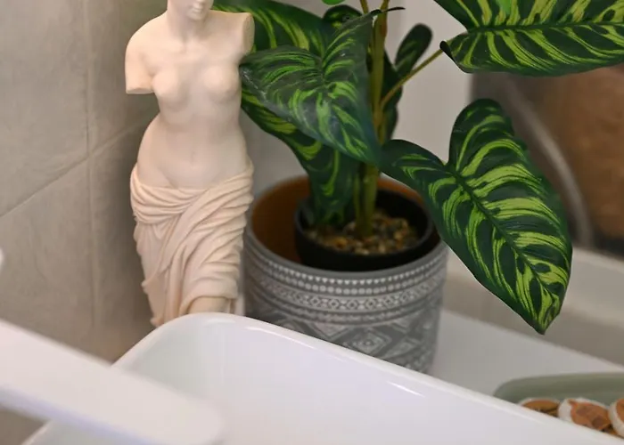 Sea View Gem Steps To Zia Square Hot Tub فيلة Lagoudi Zia