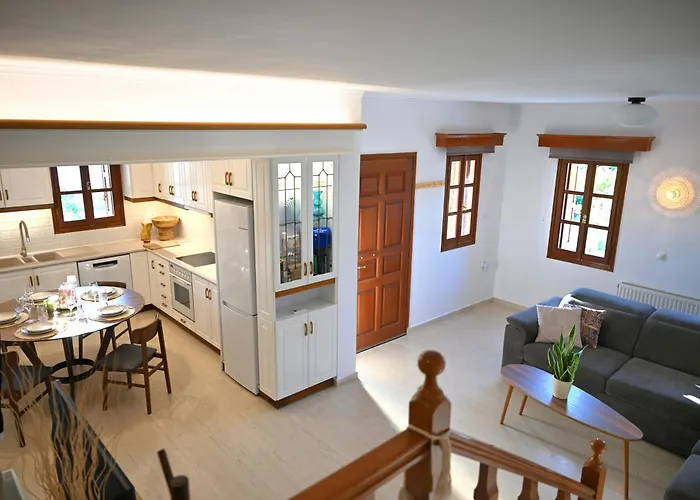 Sea View Gem Steps To Zia Square Hot Tub Villa *
